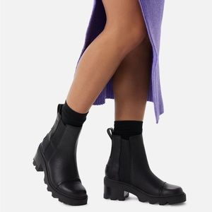 SOREL Joan Now Women’s Chelsea Boots